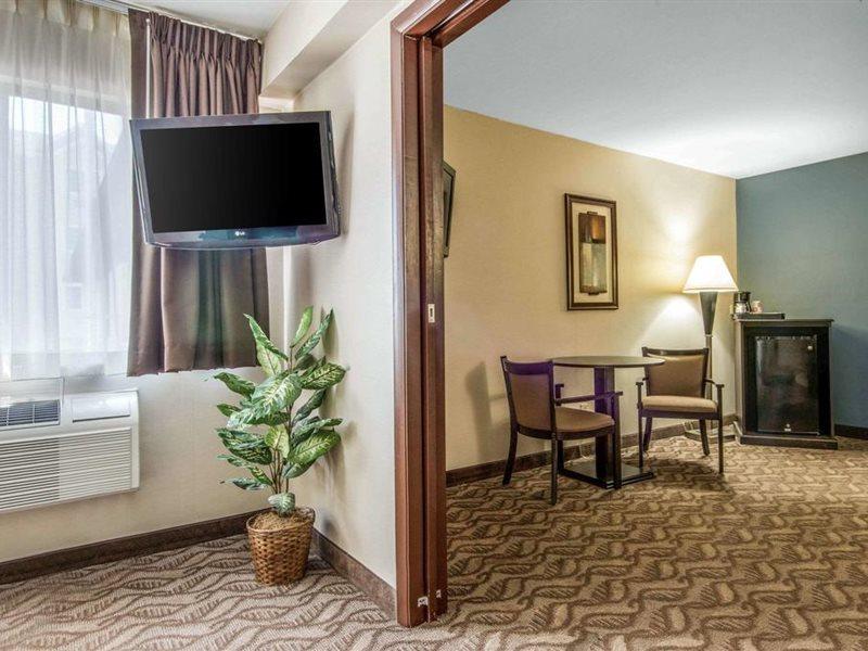 Quality Inn - Niagara Falls Blvd Exterior photo