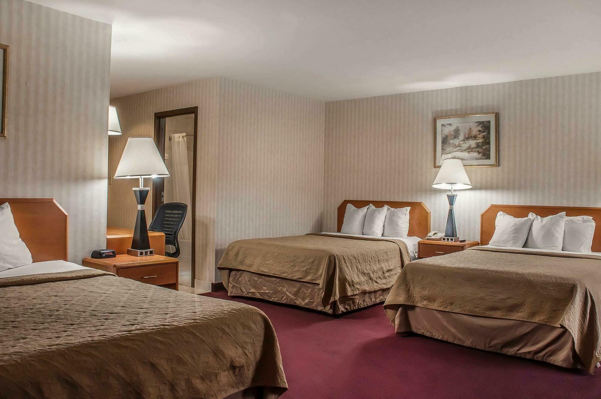 Quality Inn - Niagara Falls Blvd Exterior photo