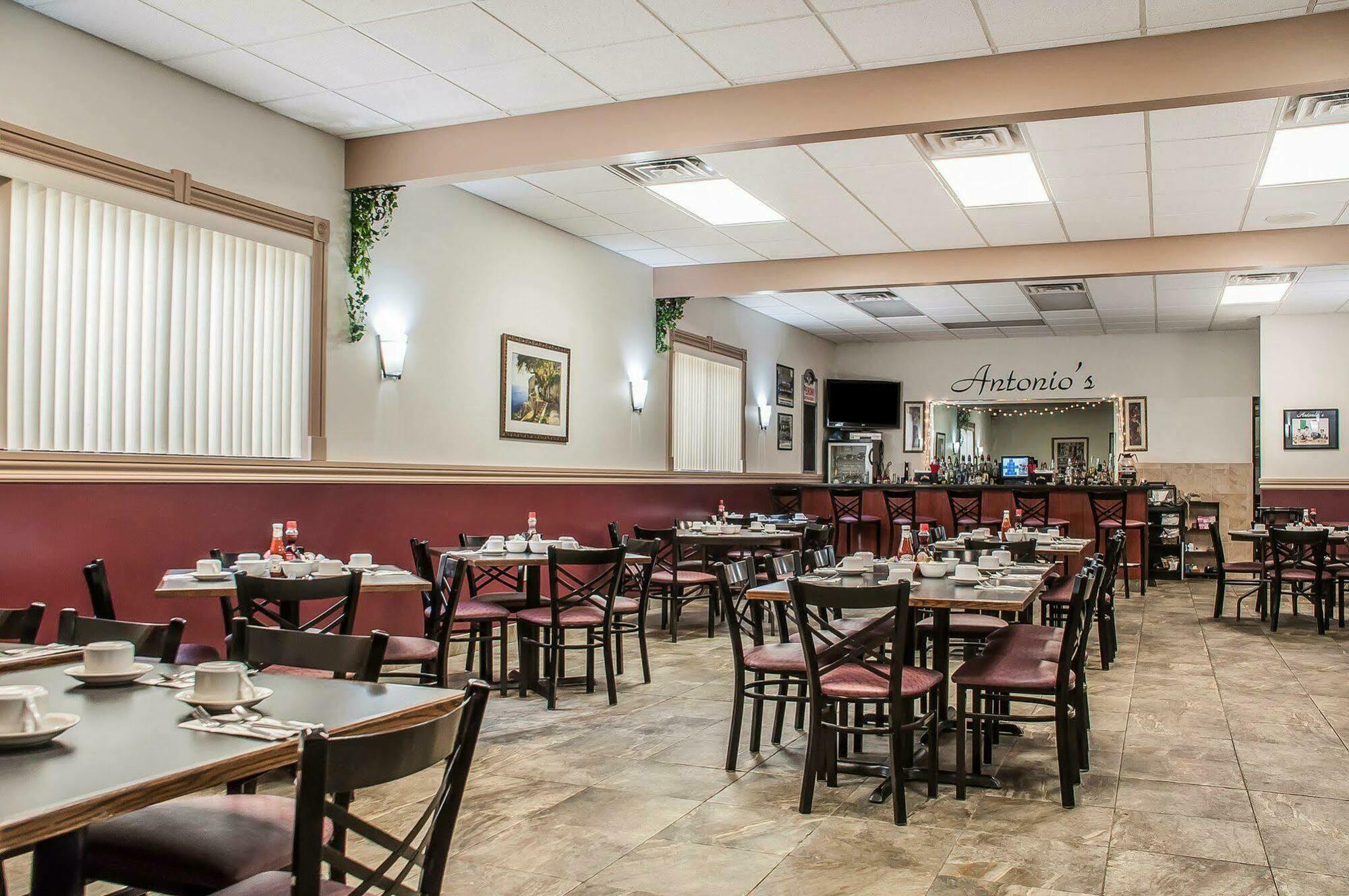 Quality Inn - Niagara Falls Blvd Exterior photo